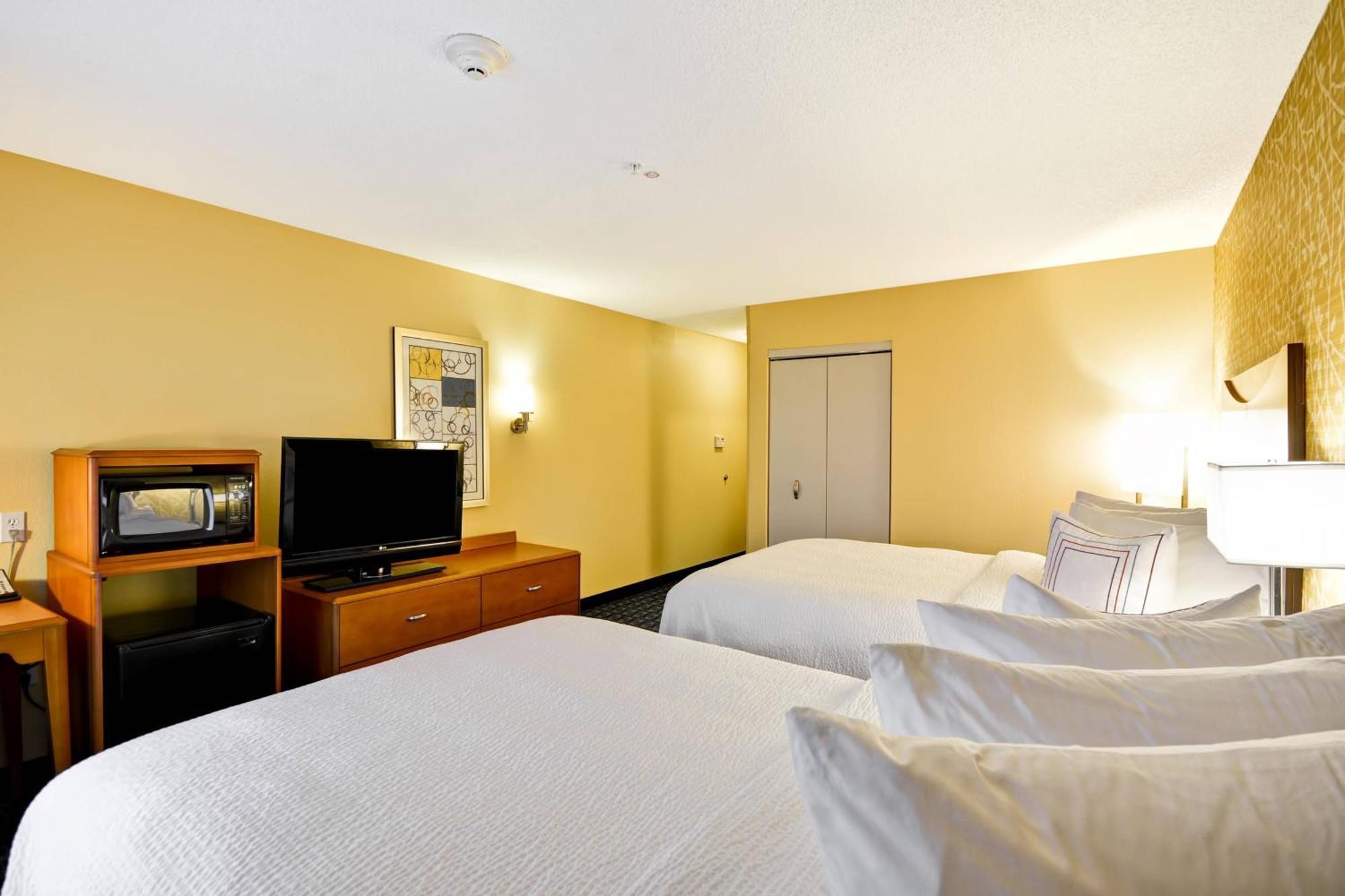 Fairfield Inn & Suites Tampa Fairgrounds/Casino Orient Park Kültér fotó