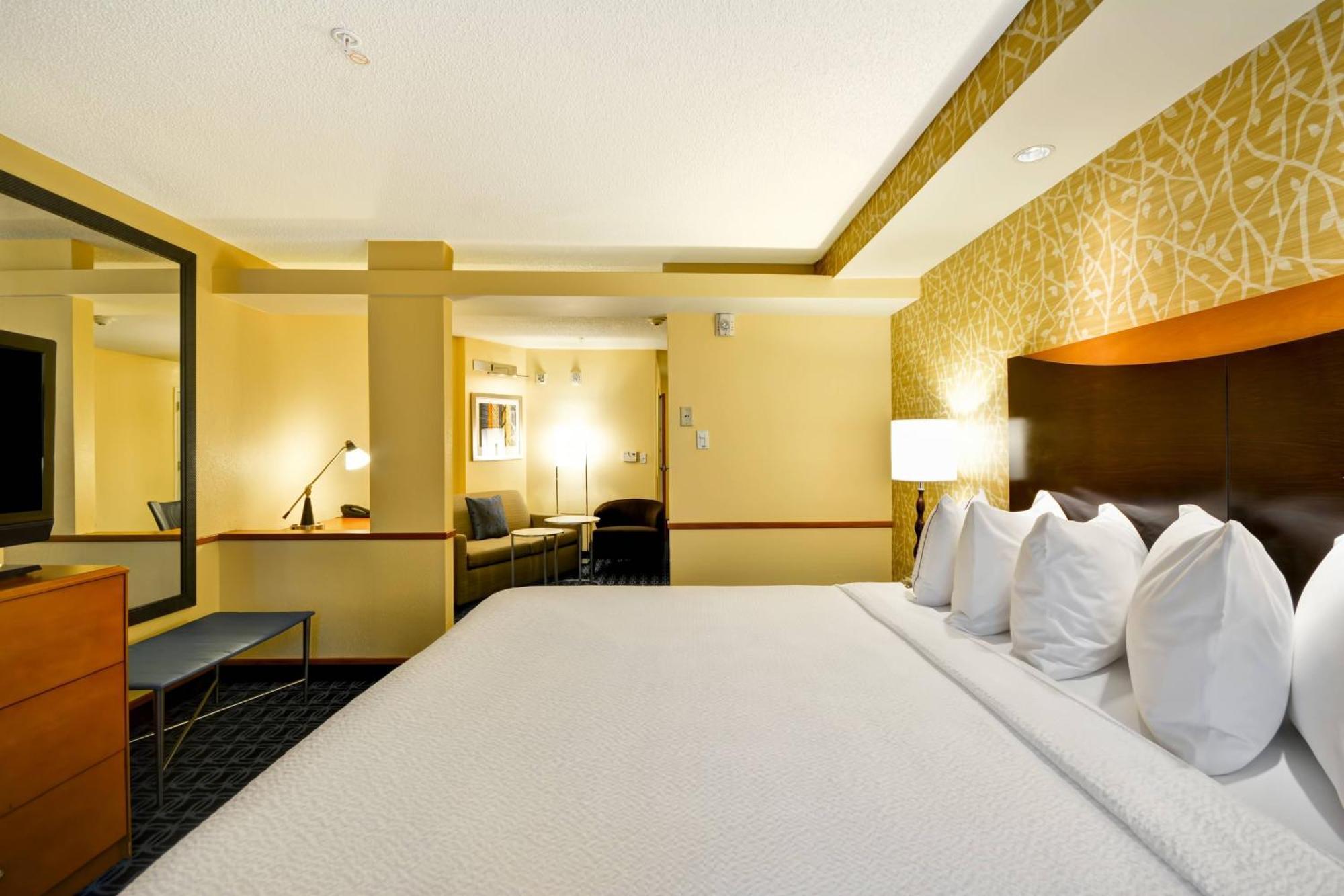 Fairfield Inn & Suites Tampa Fairgrounds/Casino Orient Park Kültér fotó