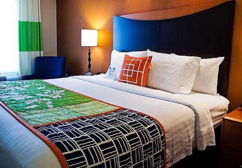 Fairfield Inn & Suites Tampa Fairgrounds/Casino Orient Park Kültér fotó